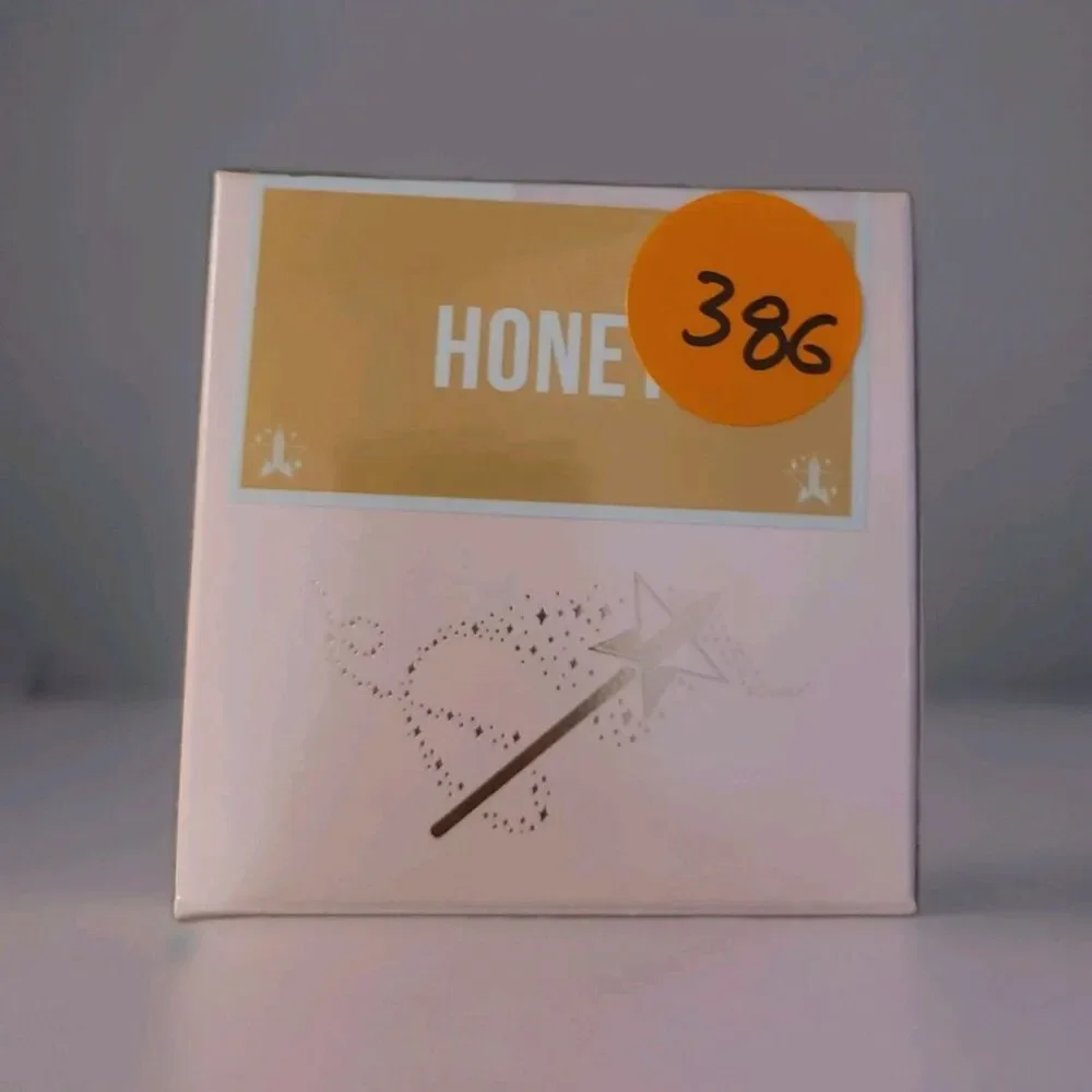 New Jeffree Star Magic Star Luminous Setting Powder 0.353 OZ/10G SHADE Honey